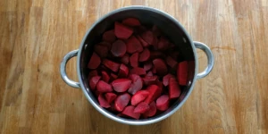 Polish Borscht, beetroot soup with dumplings - Barszcz czerwony z uszkami - borscht-5