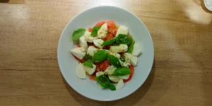 Caprese salad