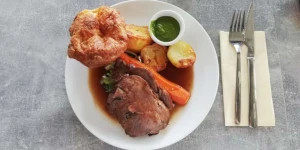 Sunday roast with Yorkshire puddings